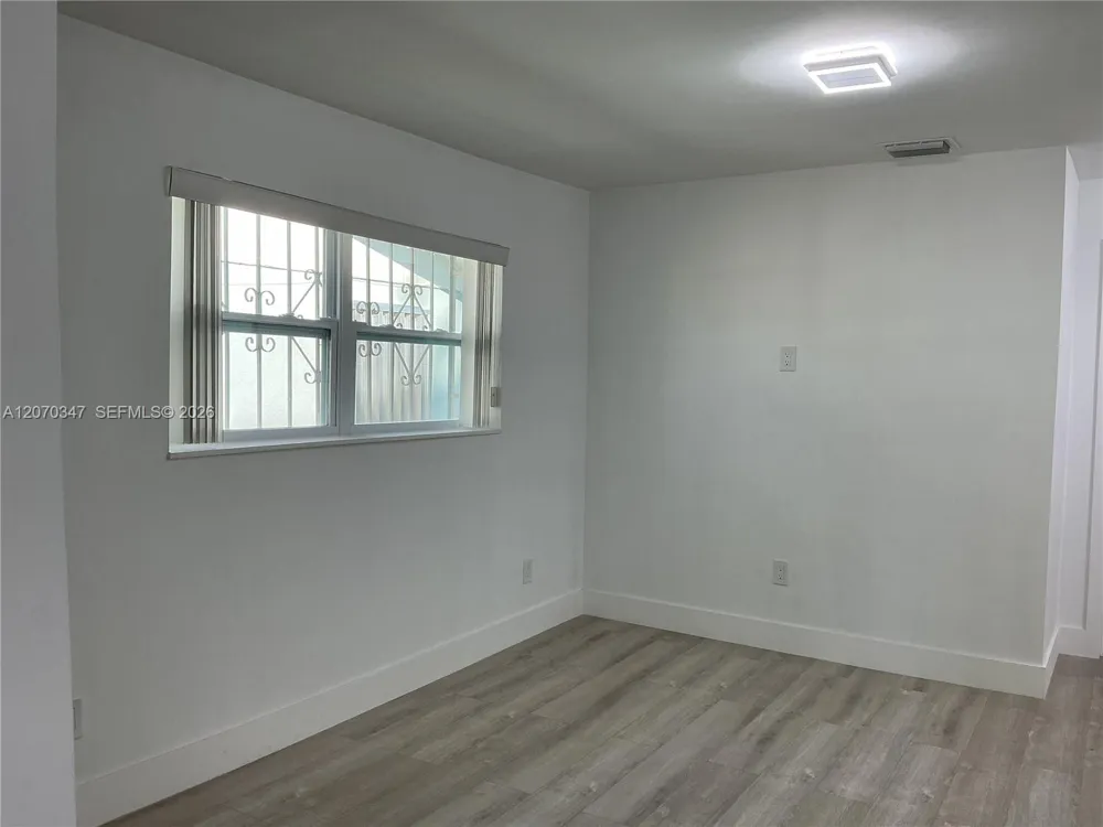2605 Avenue F Fort Pierce, FL 34947