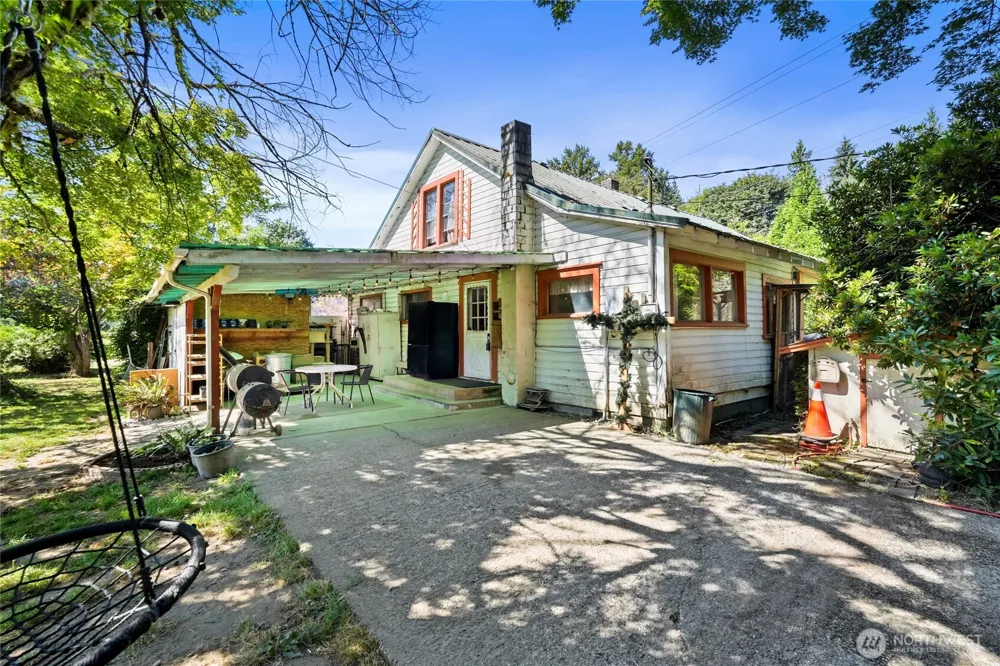 8807 SR 92 Granite Falls, WA 98252