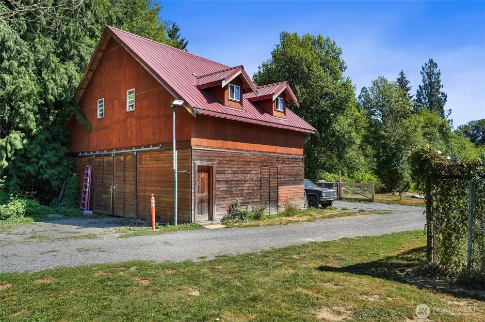8807 SR 92 Granite Falls, WA 98252