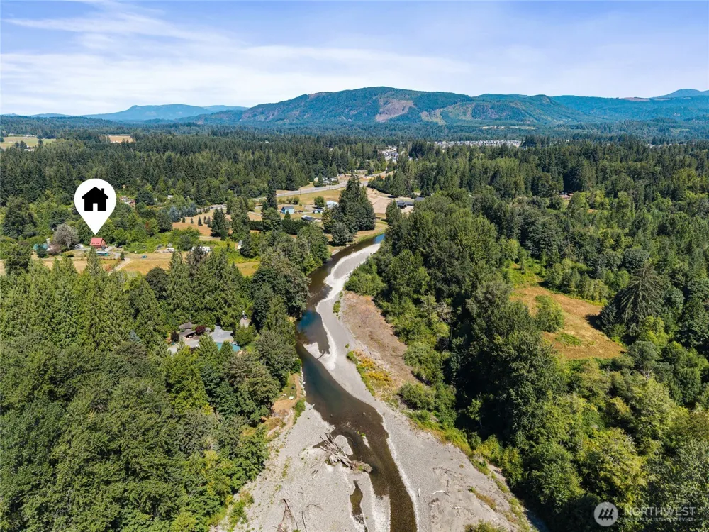 8807 SR 92 Granite Falls, WA 98252