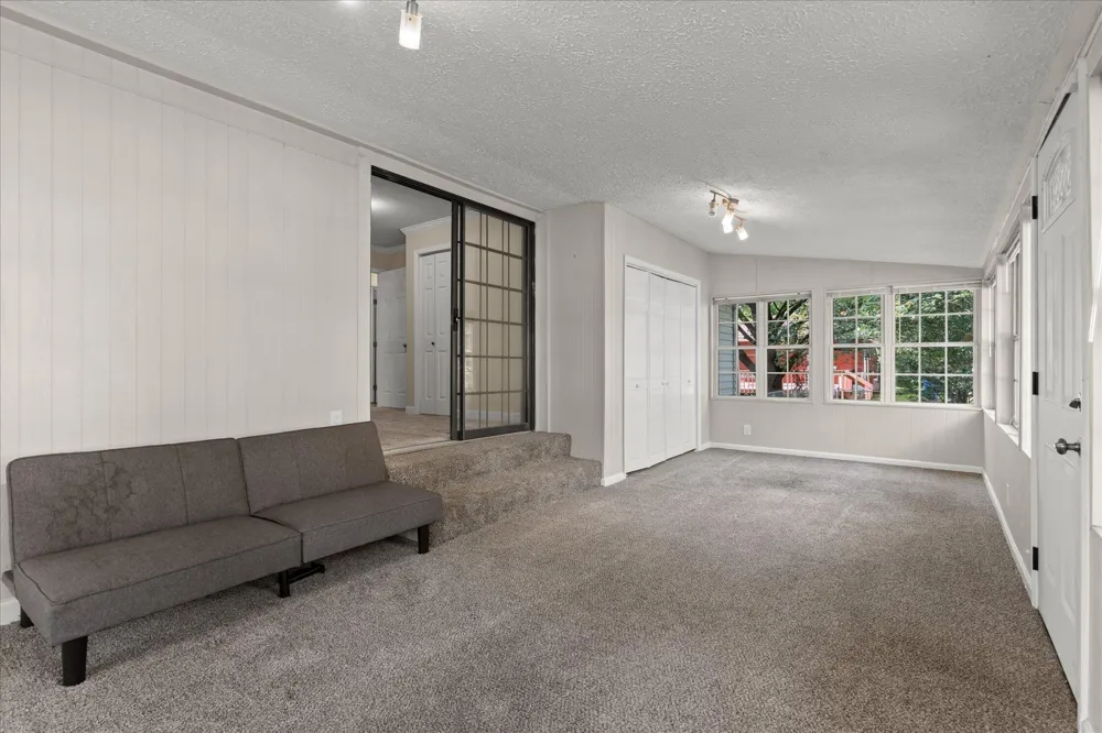 709 James Avenue Chattanooga, TN 37421
