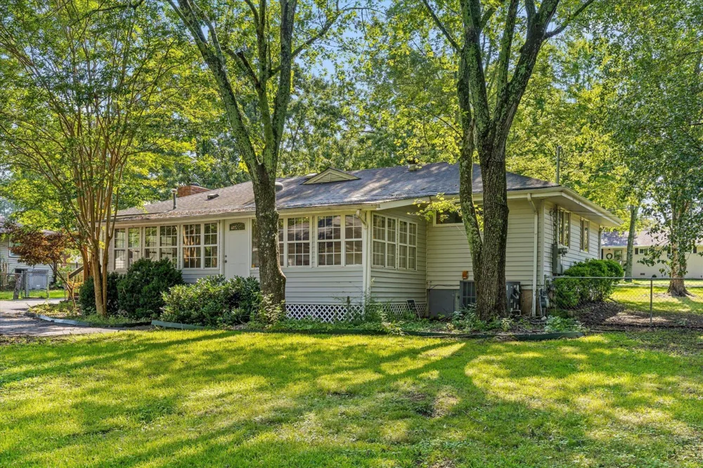 709 James Avenue Chattanooga, TN 37421
