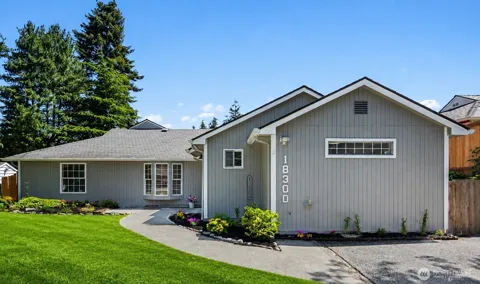 18300 8TH AVE NE