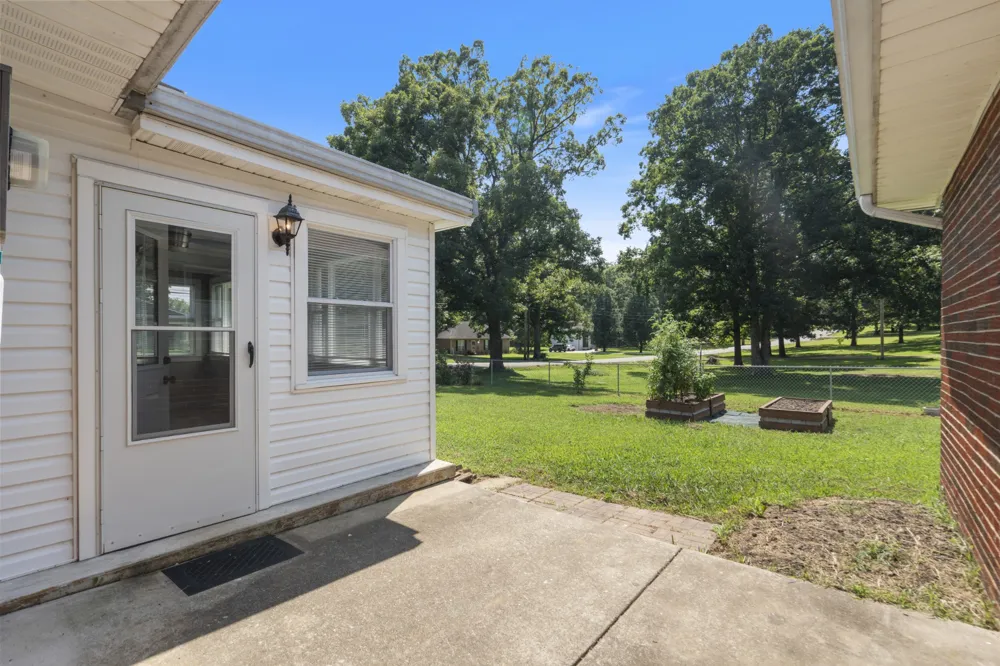 130 Payne Springs Rd Dickson, TN 37055
