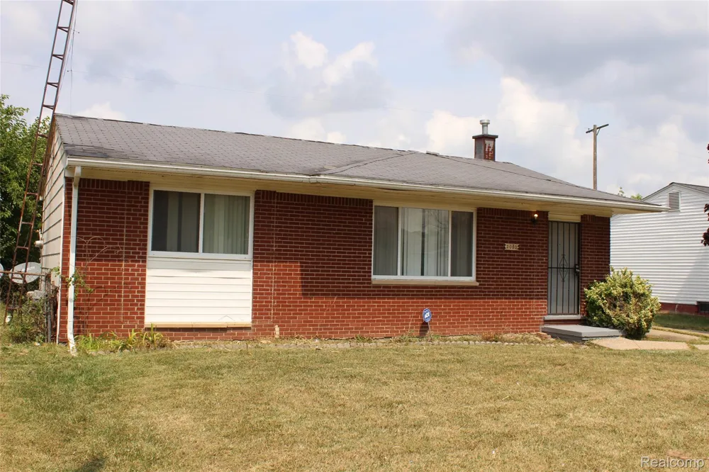 2080 Flamingo Drive Mt Morris Township, MI 48458