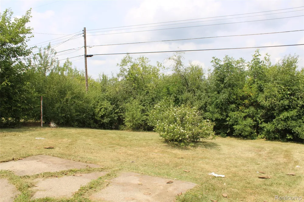 2080 Flamingo Drive Mt Morris Township, MI 48458