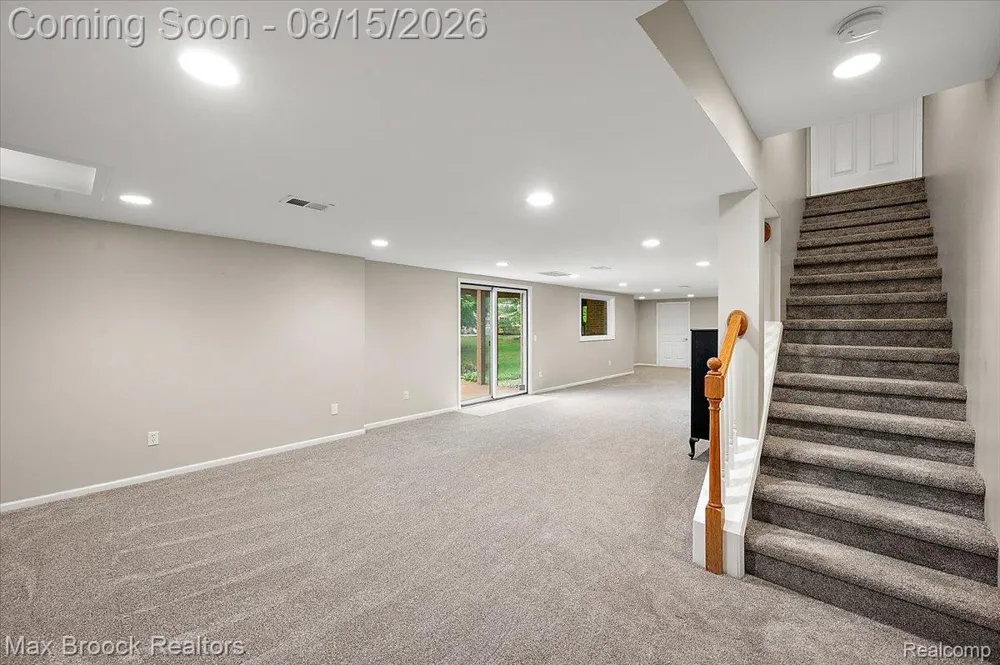 24435 Nantucket Drive Novi City, MI 48374
