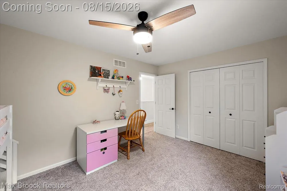 24435 Nantucket Drive Novi City, MI 48374