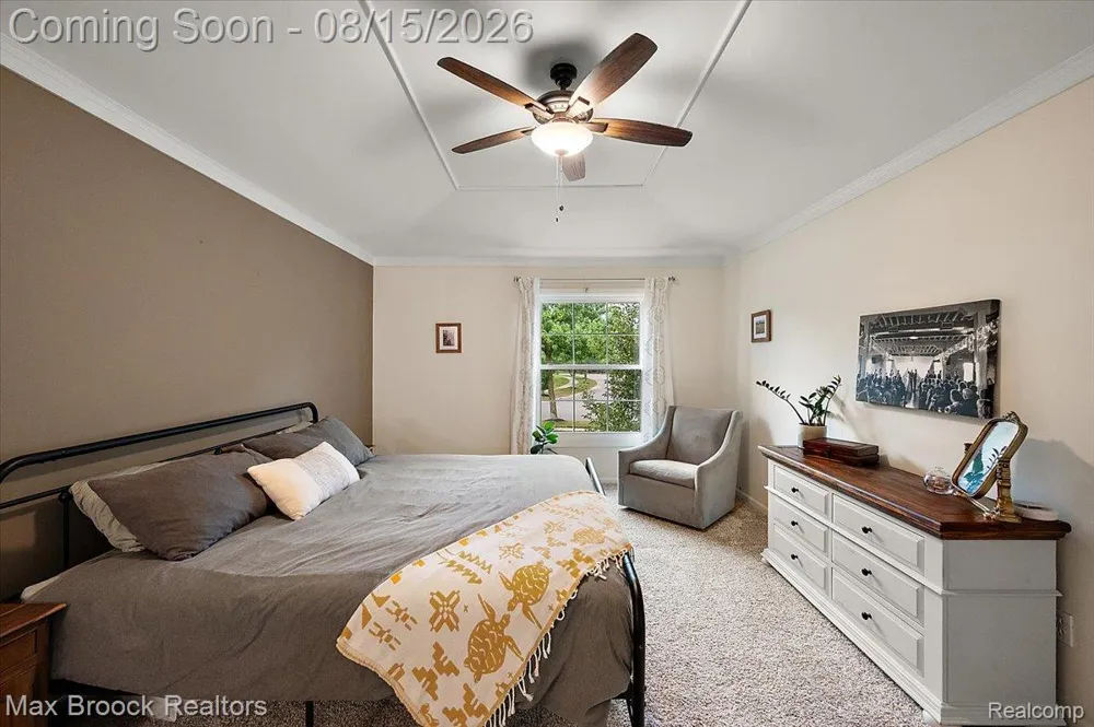 24435 Nantucket Drive Novi City, MI 48374