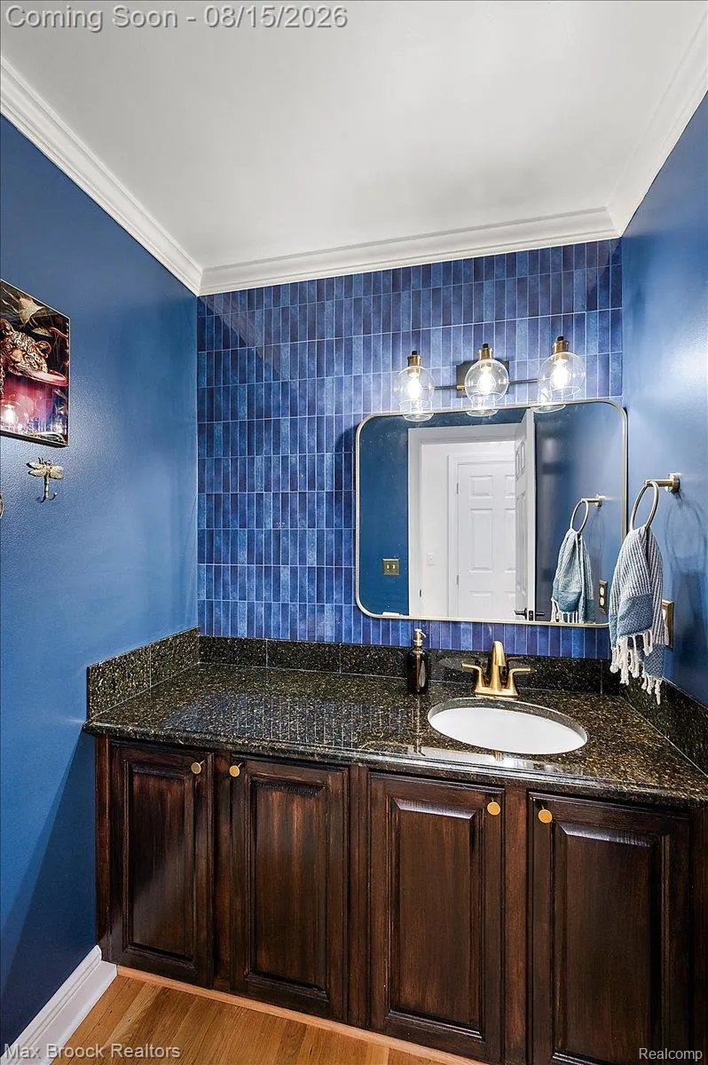 24435 Nantucket Drive Novi City, MI 48374
