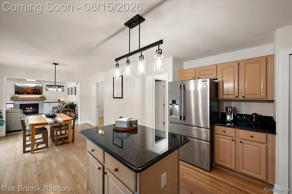 24435 Nantucket Drive Novi City, MI 48374