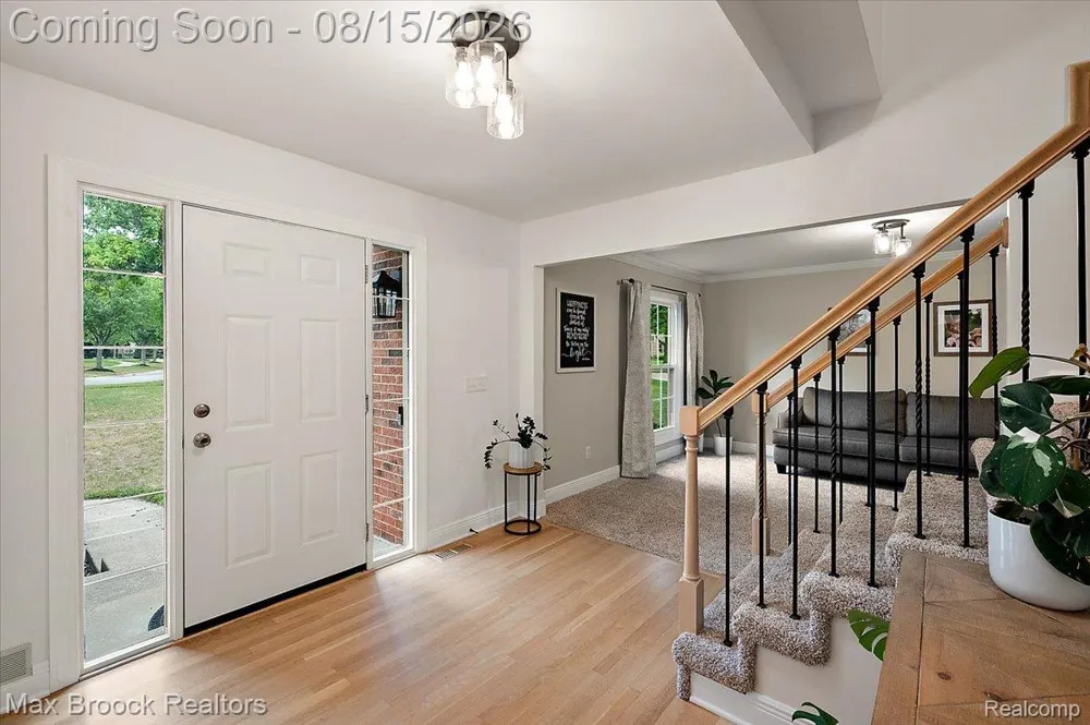 24435 Nantucket Drive Novi City, MI 48374