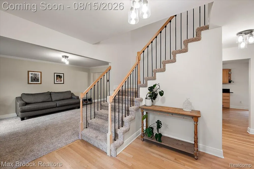 24435 Nantucket Drive Novi City, MI 48374