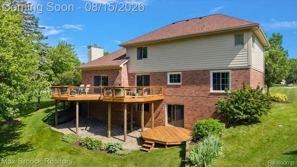 24435 Nantucket Drive Novi City, MI 48374