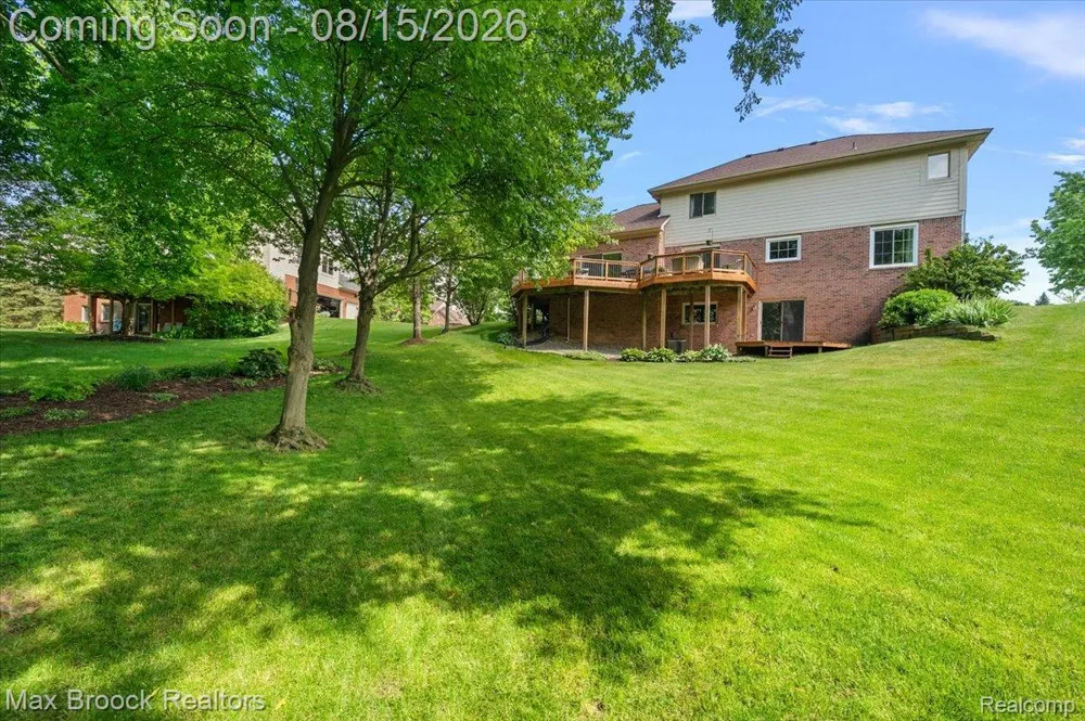 24435 Nantucket Drive Novi City, MI 48374
