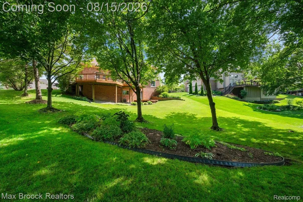24435 Nantucket Drive Novi City, MI 48374