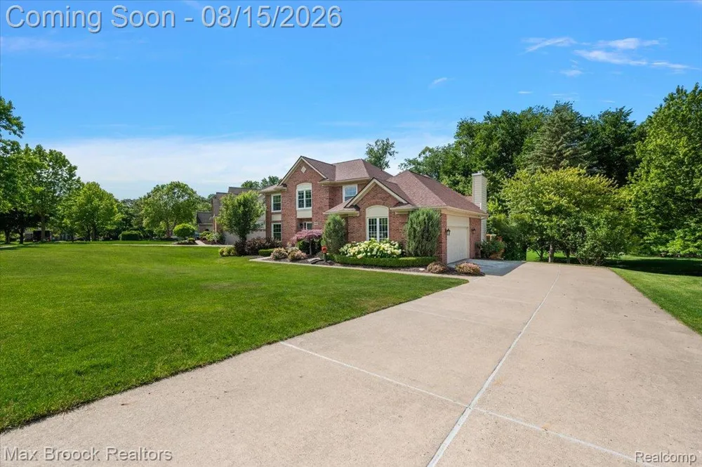 24435 Nantucket Drive Novi City, MI 48374