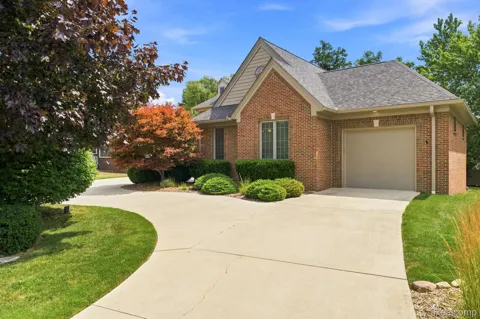 2253 Renee Drive