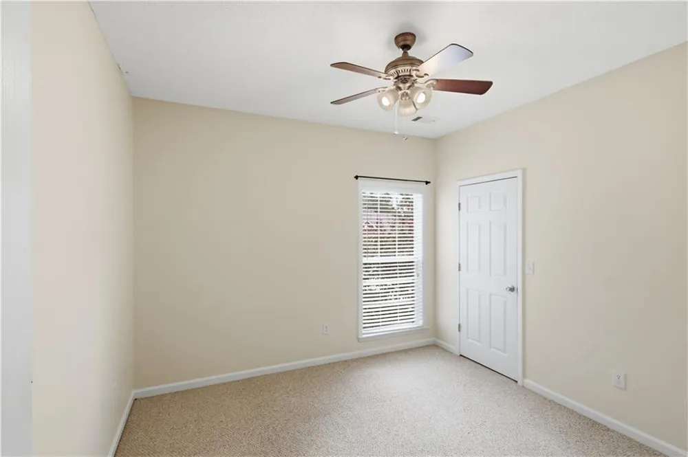 132 Hidden Creek Circle Lizella, GA 31052