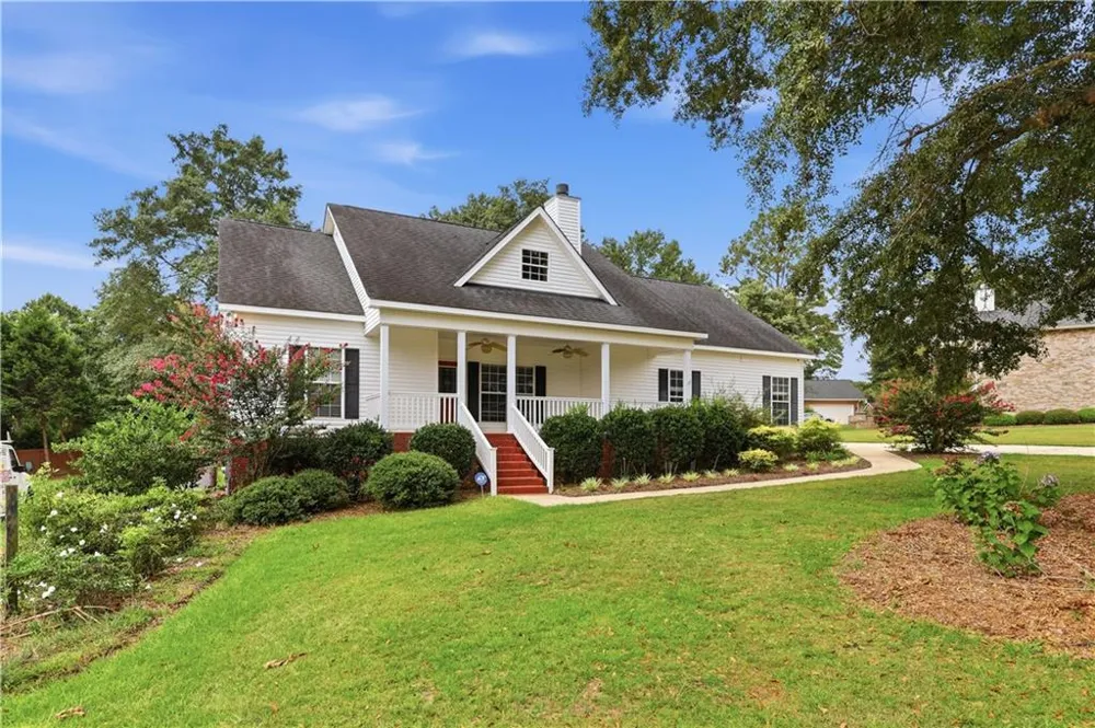 132 Hidden Creek Circle Lizella, GA 31052
