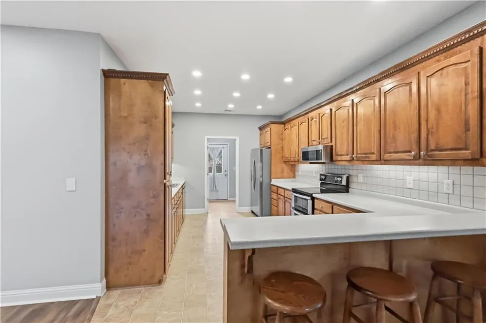 132 Hidden Creek Circle Lizella, GA 31052