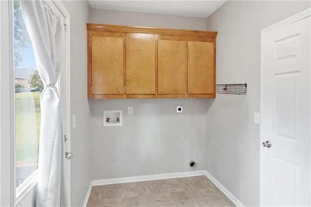 132 Hidden Creek Circle Lizella, GA 31052