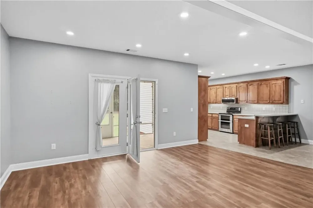 132 Hidden Creek Circle Lizella, GA 31052