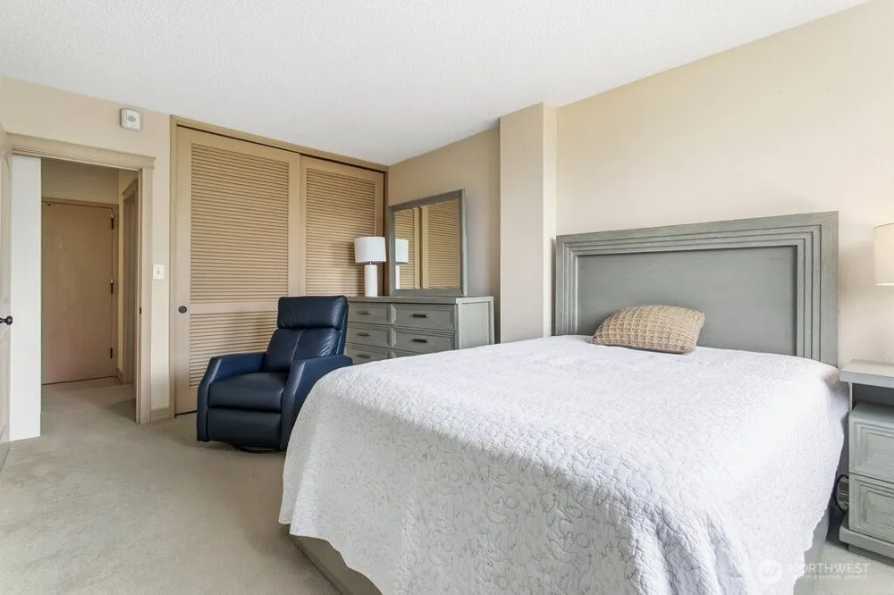 1910 Evergreen Park Drive SW #701 Olympia, WA 98502