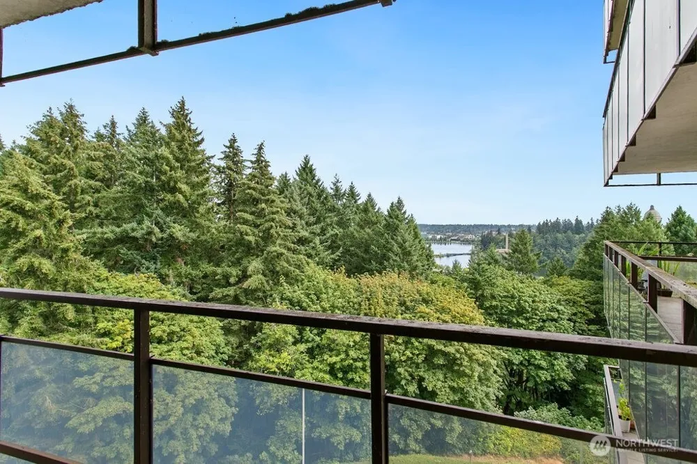 1910 Evergreen Park Drive SW #701 Olympia, WA 98502