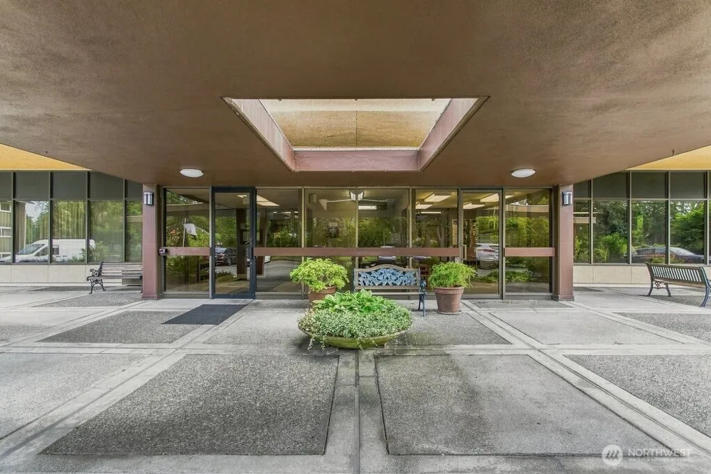 1910 Evergreen Park Drive SW #701 Olympia, WA 98502