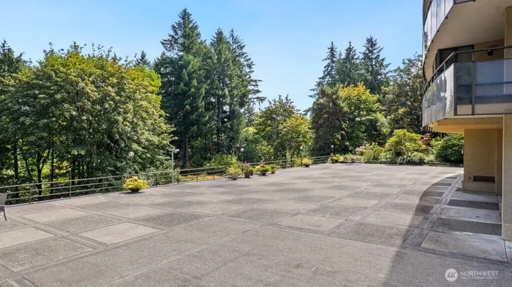 1910 Evergreen Park Drive SW #701 Olympia, WA 98502
