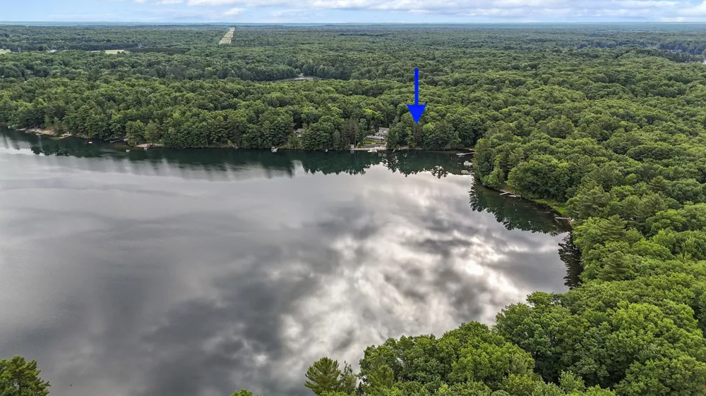 21 High Lake Road East Bay Township, MI 49696