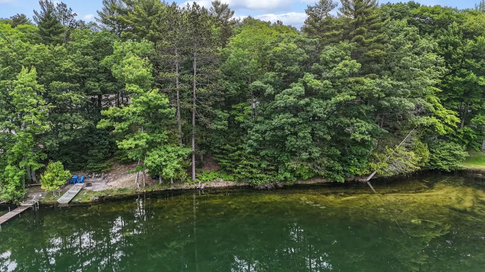 21 High Lake Road East Bay Township, MI 49696