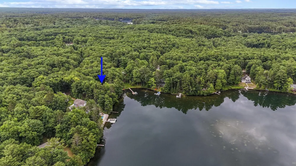 21 High Lake Road East Bay Township, MI 49696