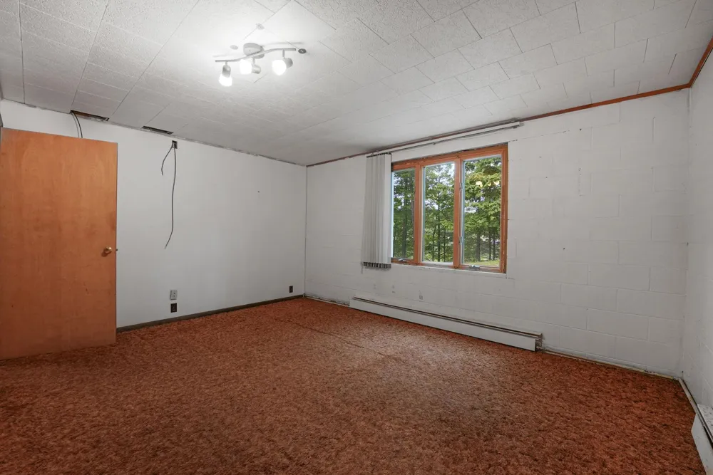 21 High Lake Road East Bay Township, MI 49696
