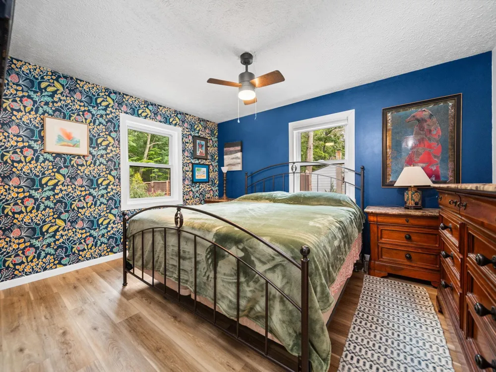 5274 Karlin Road Green Lake Township, MI 49643