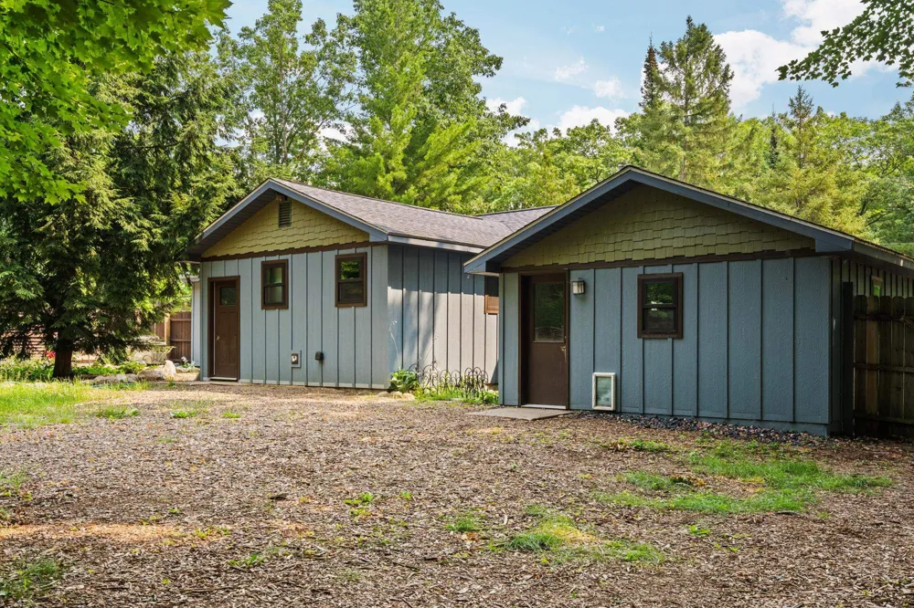 5274 Karlin Road Green Lake Township, MI 49643