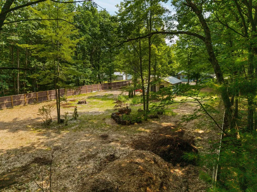 5274 Karlin Road Green Lake Township, MI 49643