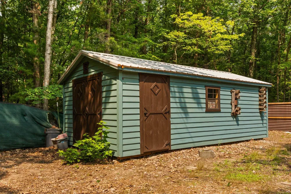 5274 Karlin Road Green Lake Township, MI 49643