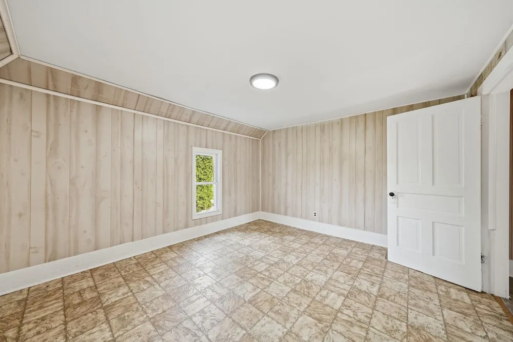17046 90th Avenue Evart Township, MI 49631