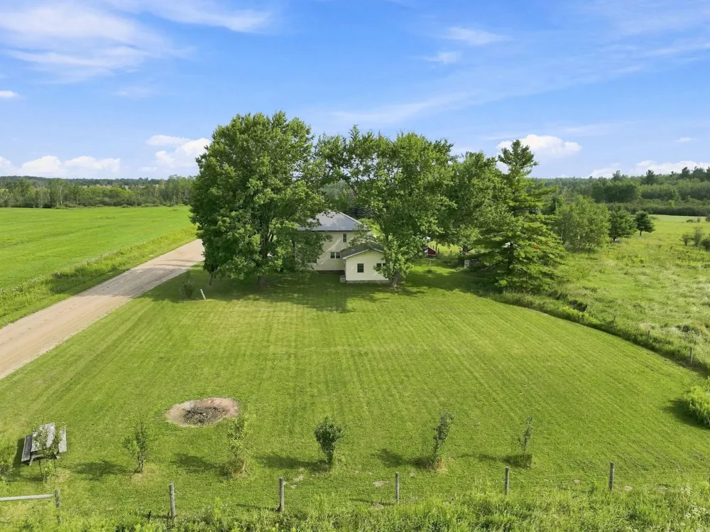 17046 90th Avenue Evart Township, MI 49631