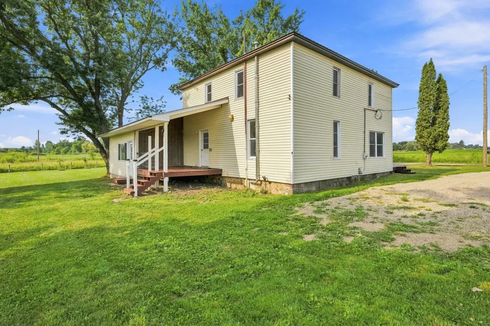 17046 90th Avenue Evart Township, MI 49631