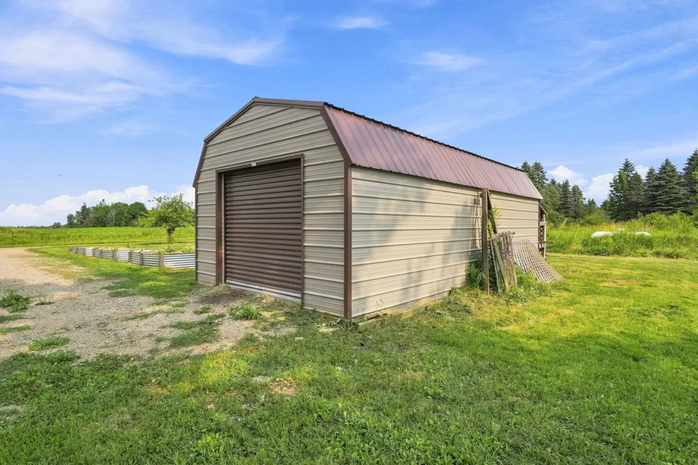 17046 90th Avenue Evart Township, MI 49631