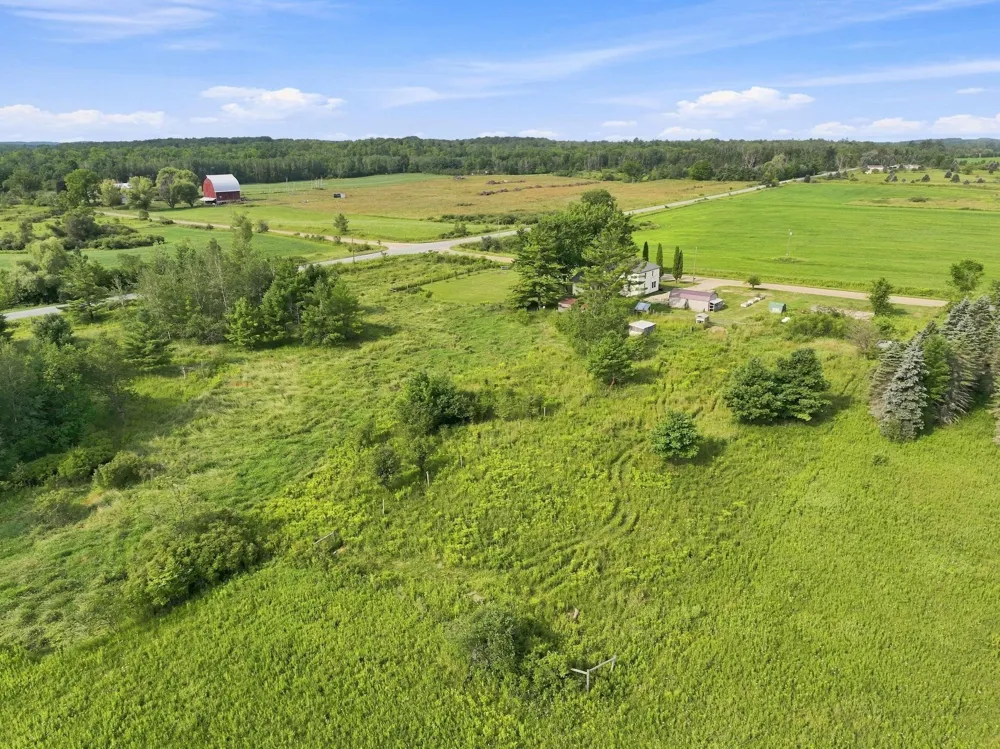 17046 90th Avenue Evart Township, MI 49631