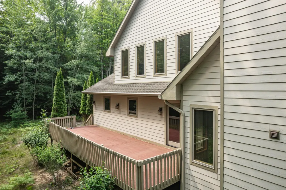3672 Dock Road Acme Township, MI 49690