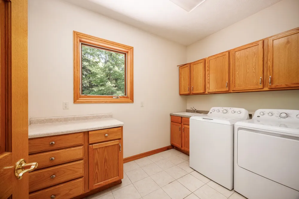 3672 Dock Road Acme Township, MI 49690