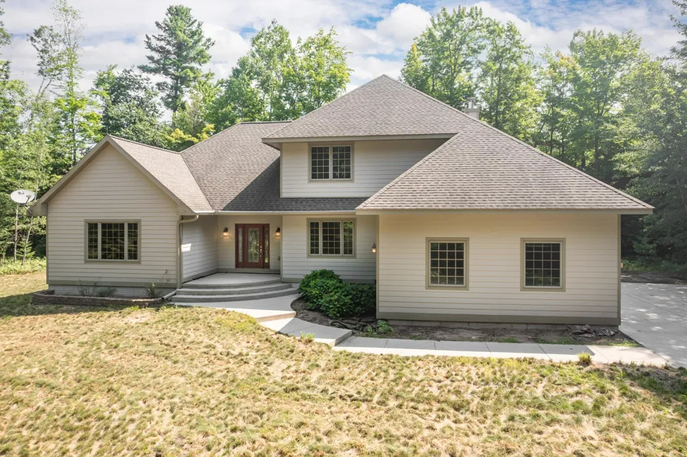 3672 Dock Road Acme Township, MI 49690