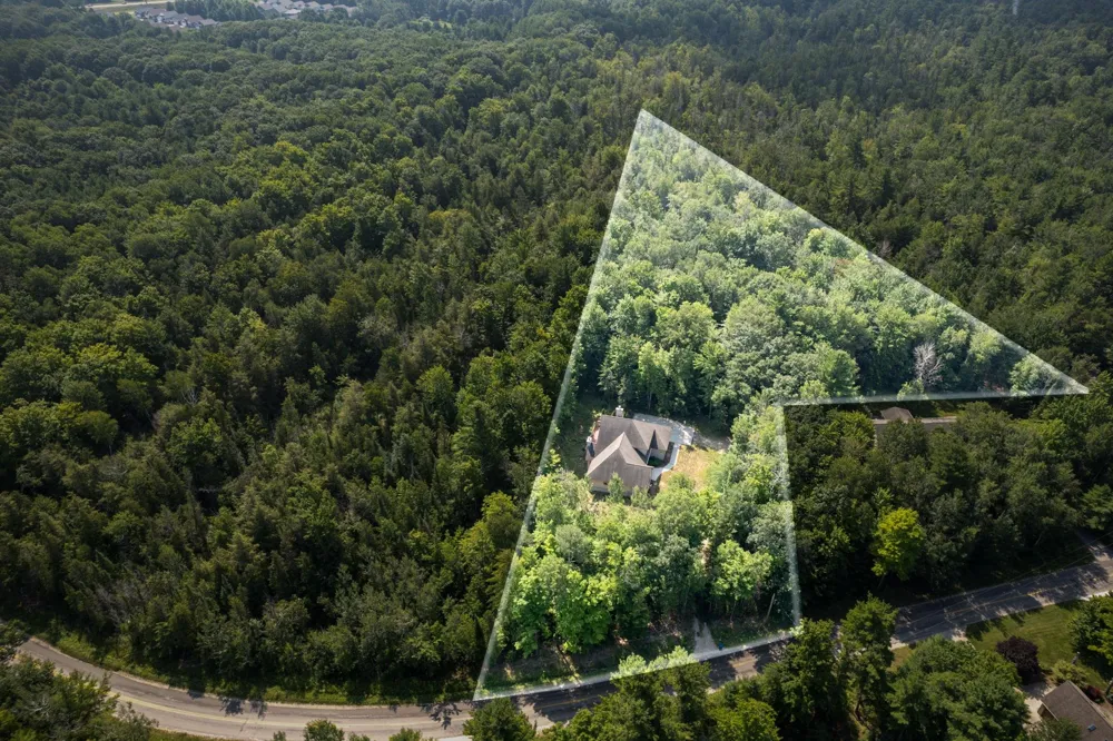 3672 Dock Road Acme Township, MI 49690