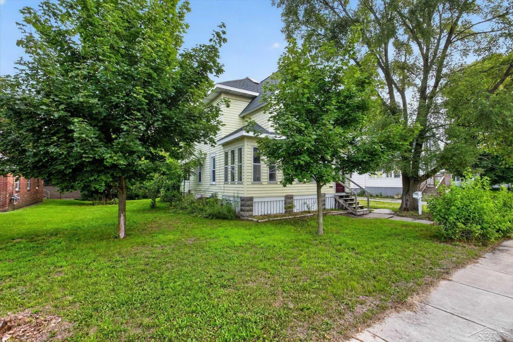 39 Washington Street Sebewaing Village, MI 48759