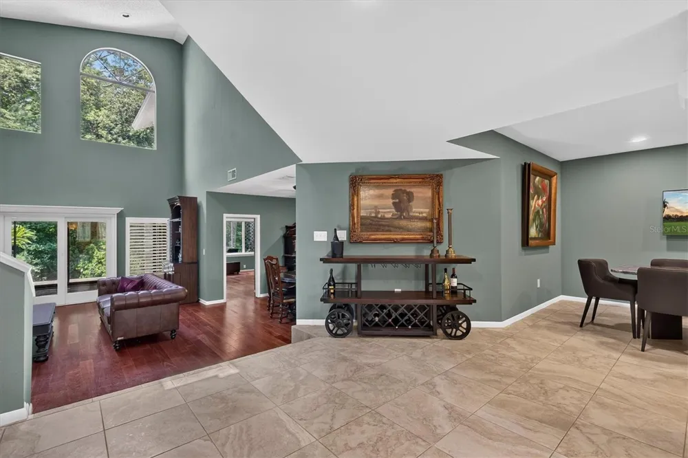 2631 ROYAL LIVERPOOL DRIVE Tarpon Springs, FL 34688